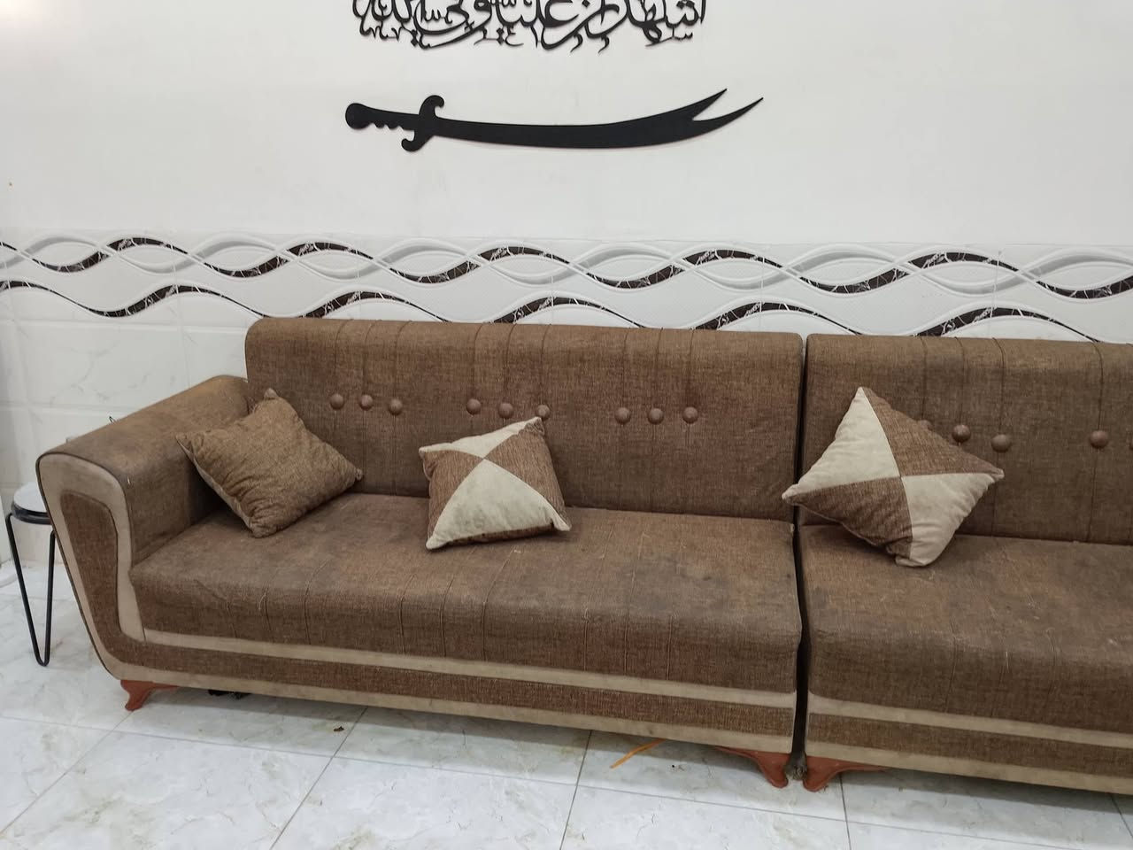 السلام عليكم تخم 10مقاعد نضيف أخذنا ب٥٠٠ الله شاهد سعر ١٥٠ وبي مجال عنوان مدينه الصدر حي الكوفه ***********
