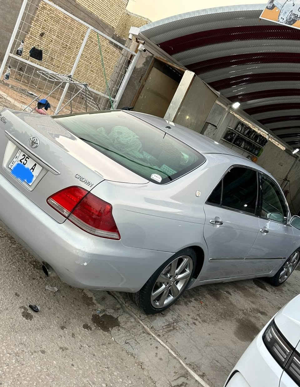 شاهينه للبيع او مراوس حسب القناعه موديل 2004 بحري أربع دكم شاصي 82 ويل دنك اسبيرات 3برداد ثلاجه تبريد خلفي أربع كشنات كهرباء سعر 138 رقم كركوك إنكليزي بسمي مشروع وطني مكان سياره نجف لاستفسار عبر رقم ***********
