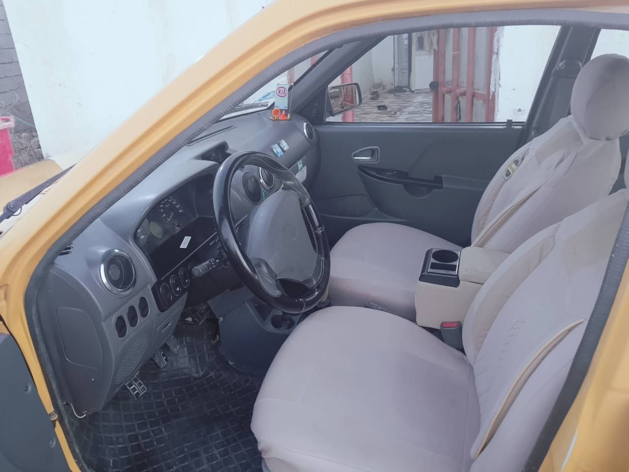 السلام عليكم سايبا موديل 15كفالة عامه من الفتح والتبديل والصبغ المكينه على الشركة  ضعف قليل مامفتوحه تبريد شرط كير كهربائيّات شرط تخم تاير الحدادية نص عمر والسوك كلشي بي وانته اخوي وناج راسي جماعت 40لاتعلق ومابيع السعر 45وبيها مجال بسيط حك الجيه السيارة باسمنا رقم بابل العنوان الديوانية حي العسكري الثاني الاتصال ***********
