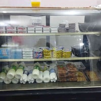 عارضه كيك السعر 600 تبريد خير من الله 07718572279