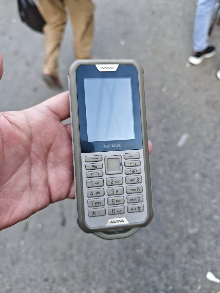 nokia 800 tough
شتی دەگمەن 
مۆبایلی درعی 4g
وەجبەی یەکەم
فۆرجی و وای فای
دژە شکان و ئاو
زاکیرە ٤ گێگا
یوتوبی تێدایە 
شەحنی زۆر باشە 
خەت پەخش دەکا
هەمو سیمێکی بۆ دەبێ
تەنها ٦٠ هەزار قوفل 
ناونیشان هەولێر 
گەیاندن هەیە 
*********** أربيل, العراق
