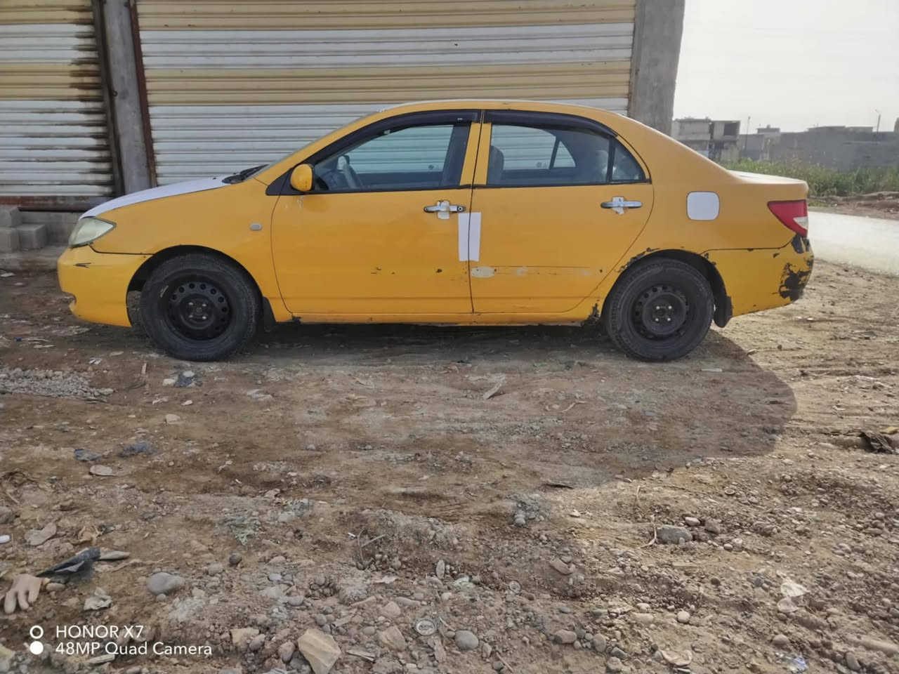 سلام عليكم 
للبيع فقط بي وايدي f3 مديل 11
رقم بغداد مصفر غرامات تحويل مباشر
مكينه كير لانسر مكفولات بلاد
صدر جديد 
كهربايات كله شغاله 
تبريد شغال بس عوزه غاز 
تخم تاير 
سياره خير من الله 
للبيع فقط سعر 32 وبيه مجال 
مكاني بغداد رقمي ***********
