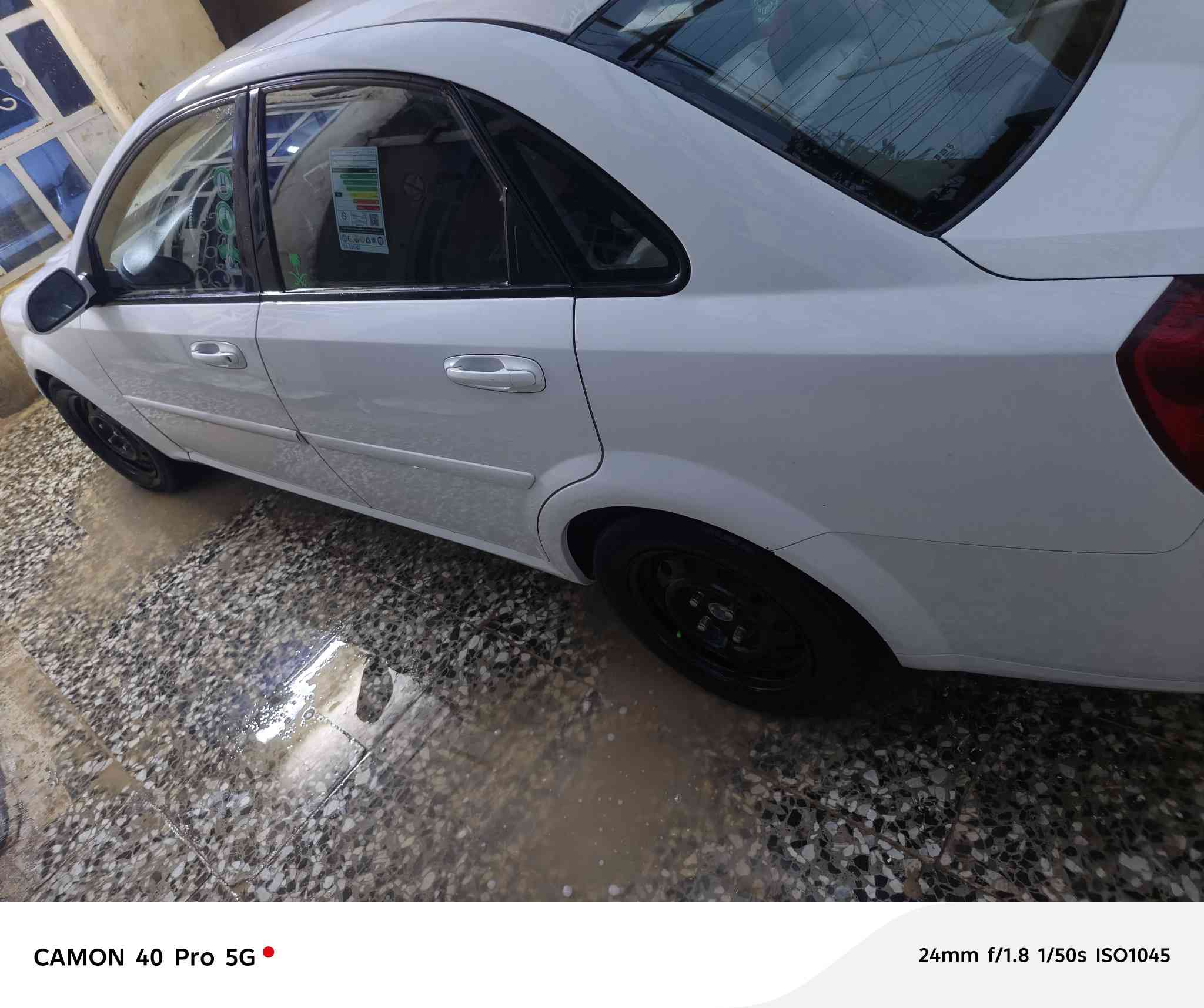 سلام عليكم اوبتره 2012 رقم بغداد نكليزي بسمي مكينه وكير بلادي مكان بغداد سعر ٧٧
***********
