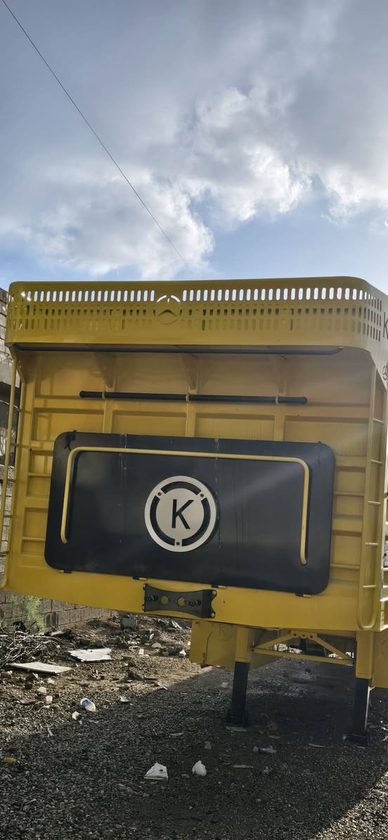 سلام عليكم عربانه عمل خالد الجنابي طول 60\13 هواء جاهز كبس دعاميات ستيل تانكي ماء السعر  195ورقه المكان بغداد بسمايه ***********
