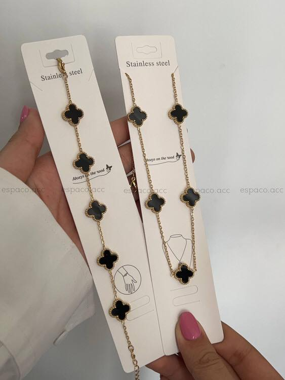 اكسسوارات بهذا الشكل جميله جداا وراقيه سعر الاسواره مع القلاده 5الف توجد كميه منها


**إذا كنت صاحب هذا الإعلان وتريد حذفه لأي سبب، رجاءا أرسل رسالة إلى الدعم الفني**