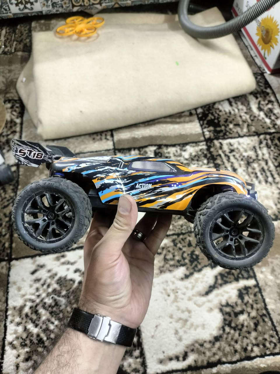 سيارة بهلحجم 1/18
زمن الطيبين للبيع معروفة ماكو احد ميعرفهة سعرهة فلس ونص 25 الف تريدهة تعال خاص


**إذا كنت صاحب هذا الإعلان وتريد حذفه لأي سبب، رجاءا أرسل رسالة إلى الدعم الفني**