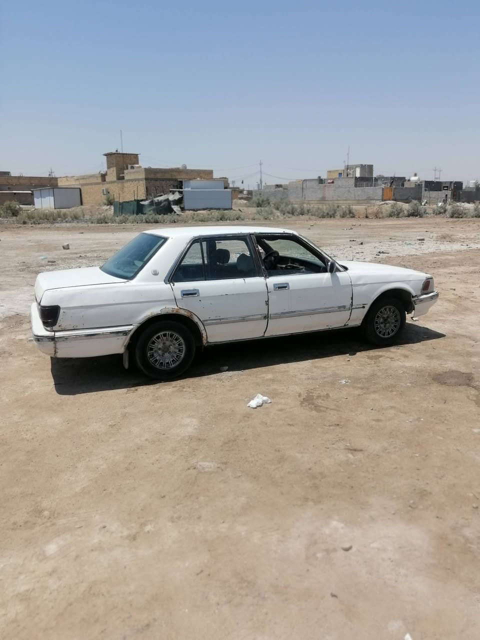 سيدان رقم صلاح الدين سنويه ضايعه بيه واجهه فقط راعيه ما اندله ابيع كوم حديد اتعهد سرقه وطلب مكينه وگير ونجي السعر١٢ورقه او مراوس الناصريه گرمة بني سعيد ***********
