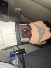 ابل وتش الجيل ال7 45 ملم السعر 200 بغداد الشعب  07878778177