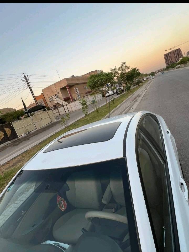 اكسنت خليجي 2012 رقم بغداد انكليزي مكينه حجم 1600 دوش *********** السعر 97 بيها مجال مكان بغداد بيها قطعه ونص صبغ خارجي كير محرك تبريد بحاله ممتازه صدر خلفي امامي جديد تخم تاير بطاريه جديده السياره ناعمه وحلوه بالمشي مامتعوبه