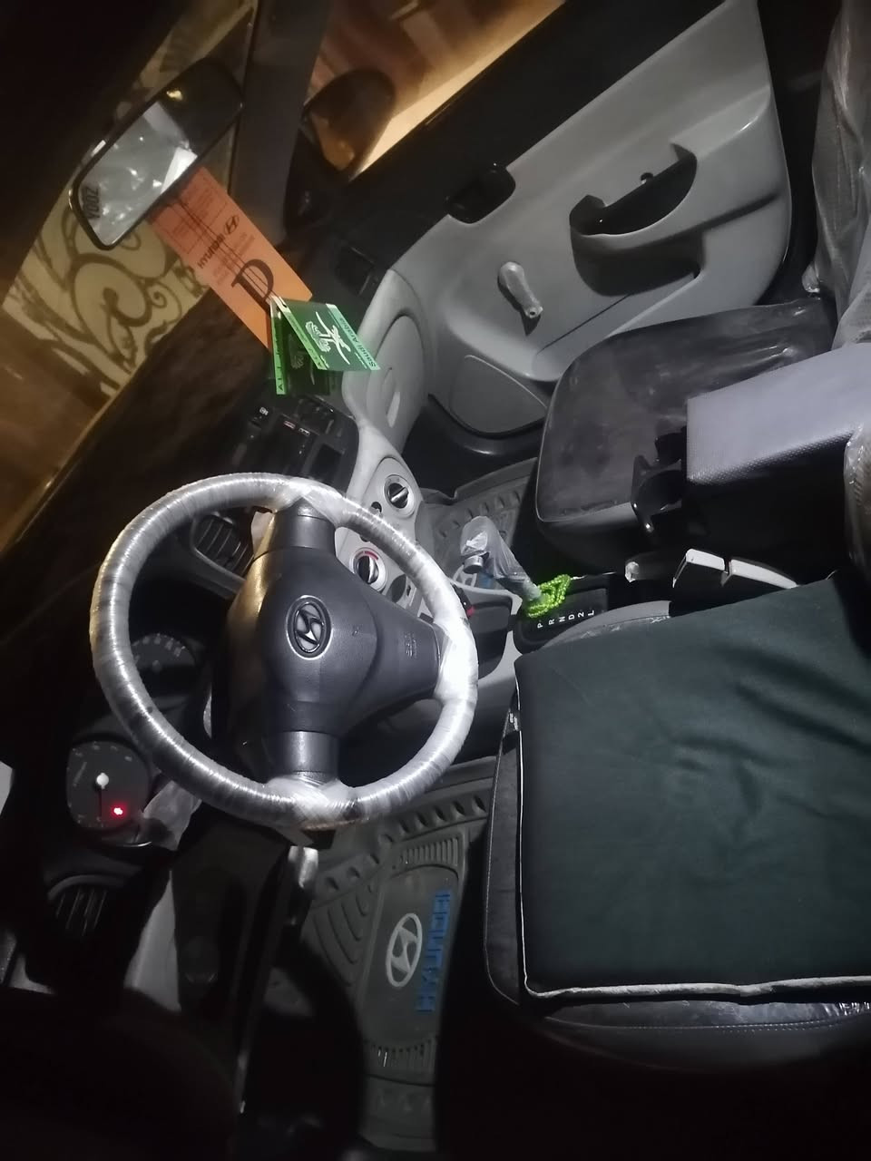 سلام عليكم اكسنت خليجية 2008 ضررباب خلف السكن تبريد ثلج سيارة بسمي رقم نجف نكليزي مشروع وطني كير اوتوماتيك مكاني كركوك السعر _85  رقم واتساب ***********
