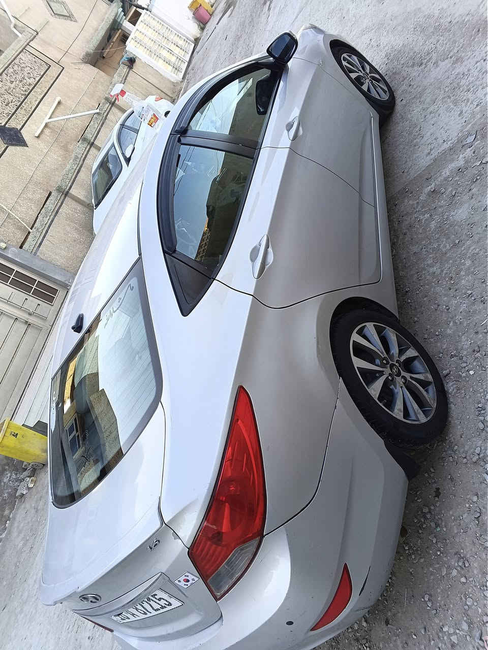 اكسنت موديل 2016 مآل جناي للبيع او مراوس بتكسي حسب القناعه السعر 95 الرقم ***********
