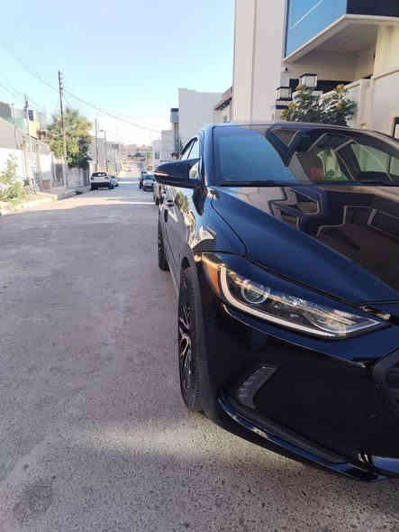 الالنترا موديل 18 فول فول
ترهم مراوس حسب القناعه
مكينة 2000 دوش المرغوب 🔴
نقاط عمياء 🔴
فتحة سقف🔴
كشنات جلد هيتر واستيرن هيتر🔴
رادار وتحكمات وتحديد مسار وقيادة ذاتية🔴
كامير وشاشة اصلية وتدعم نظام كار پلي🔴
داخل صاج اصلي🔴
شاشة اعطال🔴
حاكية بلوتوث🔴
بصمة ابواب وتشغيل وصندوق ذكي🔴
تبريد منفصل مناخين🔴
ضررها حافة البوند وباب خلف السايق صبغ 🔴
وباقي المواصفات المعروفة
عليها ادامة دهن الكير ومنظومة الماء 🔴
السعر 142 وبيها مجال للطيبين
للتواصل *********** 
#رجاءا المو شراي لا يكسر بحلال الناس 
رقمها نينوى والسنوية بعدها ماساقطة
