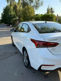 اكسنت ٢٠١٩ • ماشيه ١١٤ الف • فتحة سقف