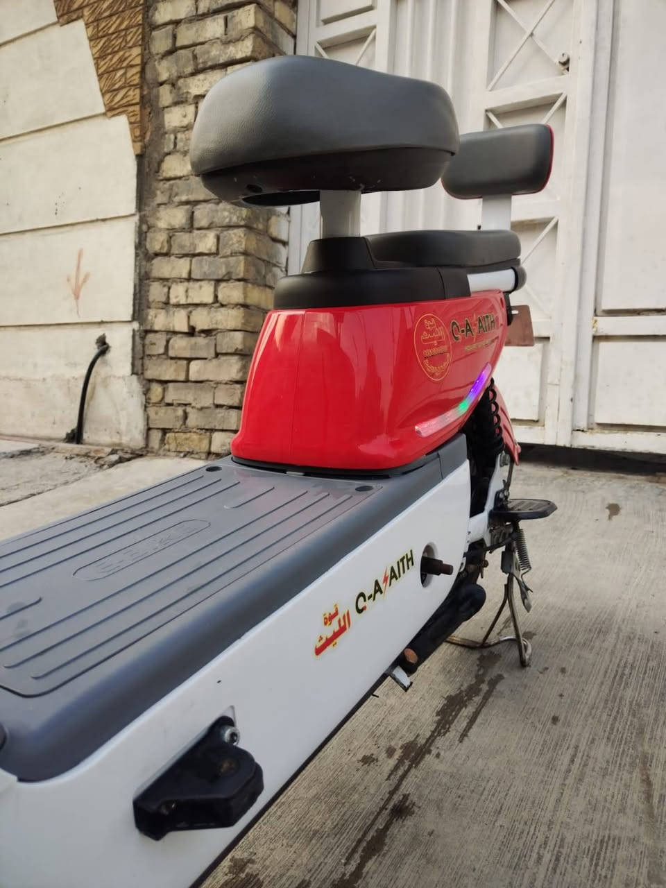 السلام عليكم دراجه شحن حجم 14 نضفه استخدام قليل
كامله كل نقص مابيه شاحنه اصليه بصمع وسويج 
السعر 250وبيه مجال 
بغداد 
***********
