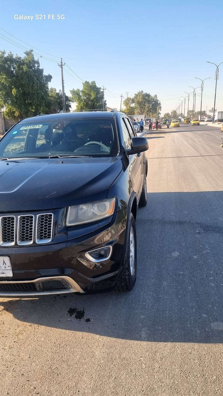 سلام عليكم جيب لاريدو 
موديل 2015
لون اسود بسمي 
حادثه جاملغ وبنيد
سعره 170
مكاني كربلاء 
رقم موبايل ***********
