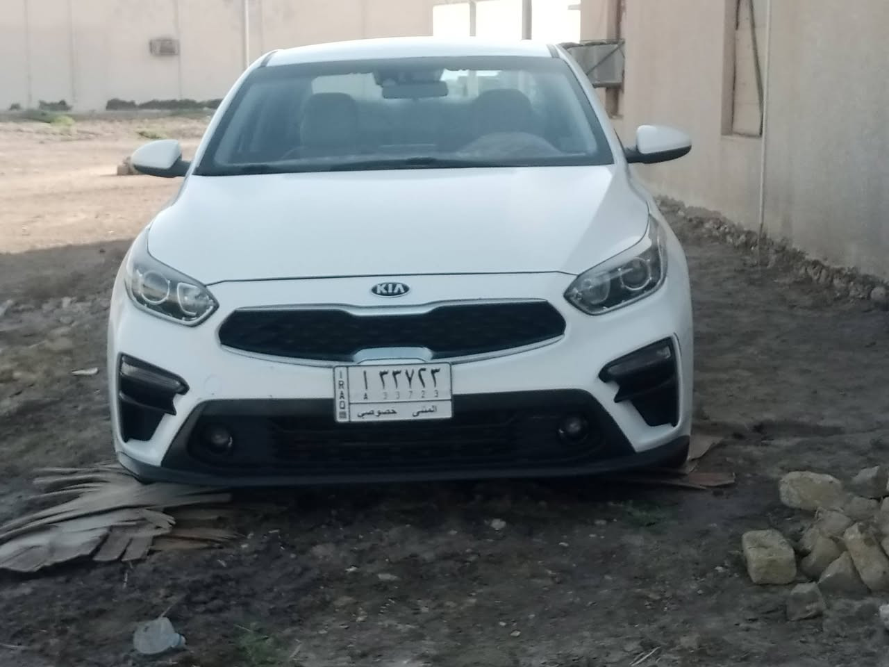 فورتي 20 معوقين باقي سنه ويخلص الحجز ضرر بنيد وبارد جاملغ امامي السعر 130 وبيها مجال  التواصل على هذا الرقم ***********
