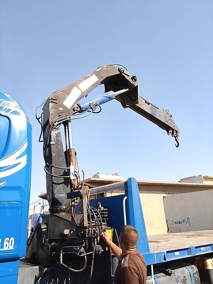 السلام عليكم للبيع جهاز 10 طن 4 سلايت رقم الهاتف *********** ***********
