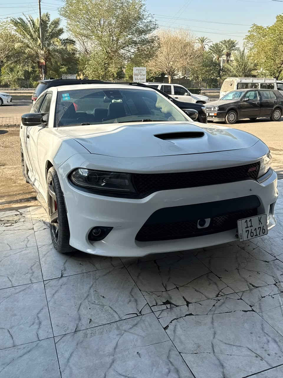 للبيع 
جارجر RT 2015
ماشية 91 الف ميل 
رقم بغداد 
 
المواصفات 
فول مواصفات 1/1
فتحة سقف + رادار امامي 
رادارت حساسات 
كلاصات حار بارد + ثلاجة
كشنات تدفئة تبريد كهرباء
ستيرن هيتر رياضي D
وباقي المواصفات الفول المعروفة 

الاضافات : 
جكات كات باك s2 
سقف روز رايز 
اويل كاج كان 
كيجات بالتكمه
شوتة + كزوز رياضي afe 
بوابات كتم ريمون 
 بلكات ريسنك
ولف حماوة ريسنك
فيت بم ريسنك
ويل نجمة تخم اصلي
قبل شهر شديت تخم تاير 
عدسات زرع تحكم بالتلفون 
منضومه بريك برمبو 6 بستم 

عليهة برمجه مصطفى ايكل 
وللعلم السياره سابقا مال مصطفى ايكل اصلن 

حادث امريكا :
السيارة دخلت كلين بس بيها غرق 10 بالمية 

حادث العراق : 
صار بيها صبغ جاملغ خلفي اثر شخوط 
 ( شرط دكه جاكوج مابيها )
وبارد اربع اصابع جاملغ امامي  
والسونار موضوح بالصور 

مكان السيارة : بغداد
السعر : 195 وبيهة مجال للشراي 

ورقمه حلو شبه المميز
***********
