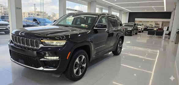 جیب گراند چیرۆکی 2023 مواسەفات 
لمیتید 
Plug in hybrid
3 شاشە
7000 مایل ڕۆشتوە 
390 هۆرس پاوەر
نرخەکەی 394$  گەڵا 

گیرومەکینە بەشەرت زۆربەجوانی پاکی ماوە هیچ خەلەلیکی تیدا نییە 

ژمارەی خاوەنی 
*********** السليمانية
