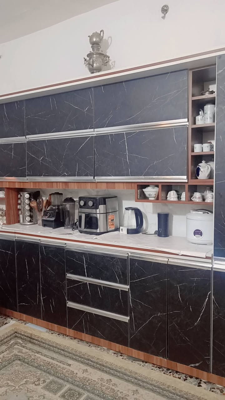 كاونتر تفصال تركي hdf ٣ مترات
والسنك مرمر متر ونص
نظيف جدا اخو الجديد
السعر ٧٥٠ الف بي مجال بسيط


**إذا كنت صاحب هذا الإعلان وتريد حذفه لأي سبب، رجاءا أرسل رسالة إلى الدعم الفني**