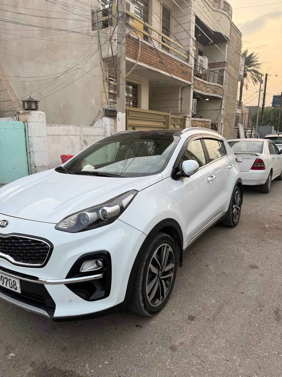 الرقم ***********
سبورتج خليجي فول ١/١ بنوراما بصمه كراسي كهرباء تبريد قطعتين جنطه كهرباء مري شفط شاشه كامره تحكمات كشن جلد سياره مناقصه برغي  مكان بغداد حي جهاد السعر٢١٥ وبيه مجال الفلوجة, الأنبار
