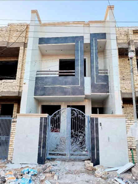 للبيع دار مساحه ١٠٠م بناء حديث حي الشباب قرب سوق اميمة واجهة ٥ متر نزال ٢٠ متر صالة ومطبخ وخدمات و٣غرف نوم للاستفسار الاتصال على الرقم التالي *********** ويوجد وات ساب
