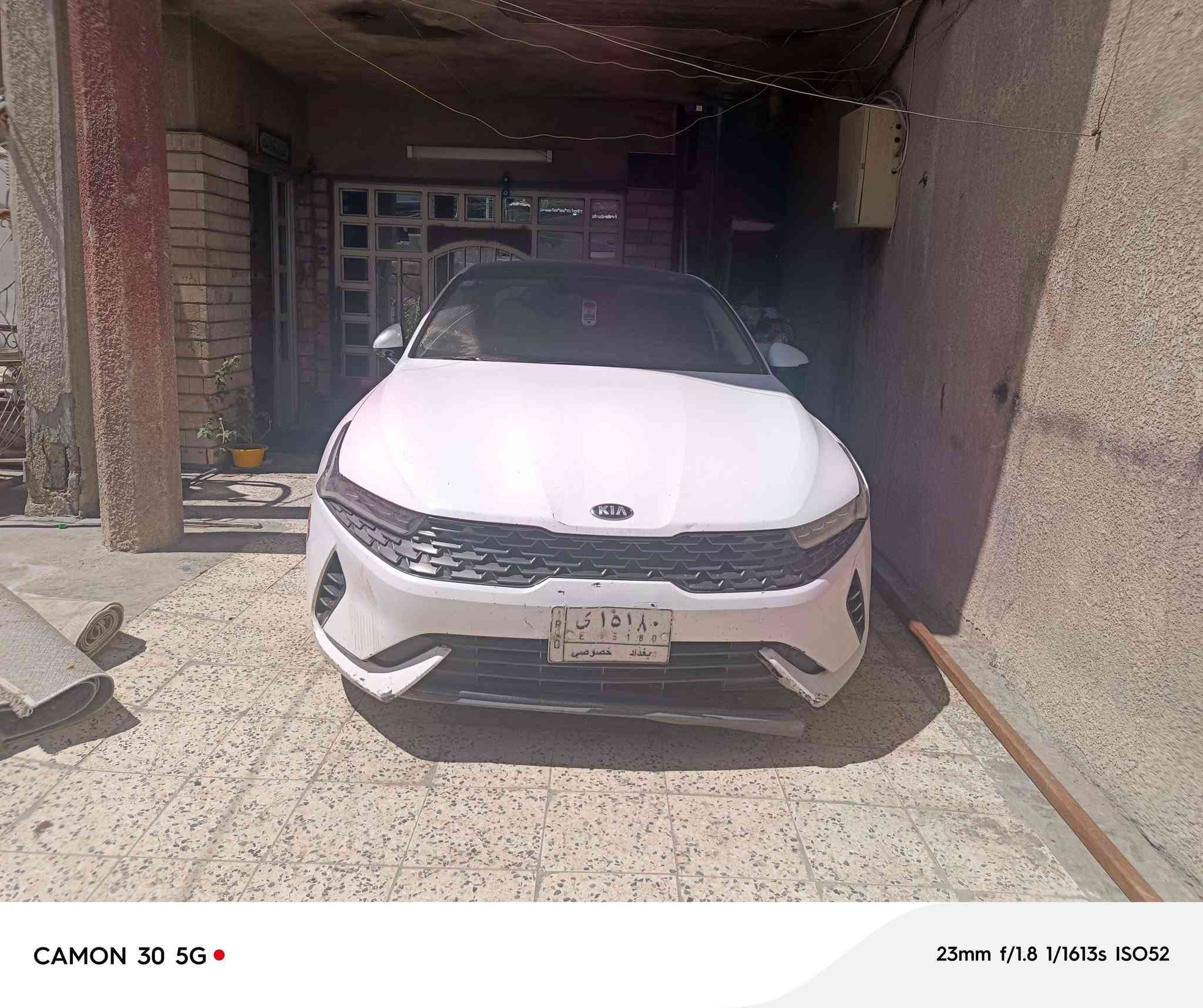 موديل 21 وارد امريكي  طابه تخريب  k5
مواصفات 
معوقين  بدون ايرباك 
1600 تيربو 
كشنات تدفئة + تبريد 
بيها أربع نضامات قيادة 
بنراما 
تحكمات استيرن تثبيت مسار + تثبيت سرعه 
سياره ما بيها أي تبديل بس طخات 🇺🇸 أمريكا 
معروضه 165 وبيها مجال الطيبين 
رقم الهاتف ***********
