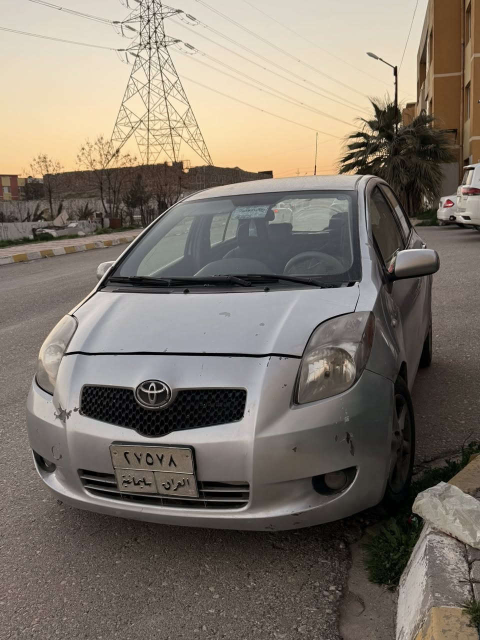 يارس 2006 مه رخوب جام كاره باى قفل مه ركه زي گير و مه كينن به شه رت تازه پيشي داگيراوه ٤ پارچه و يه ك دوو په له ى هه يه من به حيزام ئه ي فروشم پيشو پشتى كه پسه نرخى 58 وه ره قه و معامه له يه كي كه م 
تايه ي مانگيكه بو كراوه 

سه ياره كه به شه رتي ئه وليات و دارو به رد به س ساحيبي له ئه وروپايه ئه بيت بوستي تا يه ته وه 
ته حويلى ئه كات بوت به س پيويسته پشودريژبي 
له گه لي لە بەر ئەوەش بەو سعرانەیە ئەگینا مالی ئەو پارەیە نیە


**إذا كنت صاحب هذا الإعلان وتريد حذفه لأي سبب، رجاءا أرسل رسالة إلى الدعم الفني**