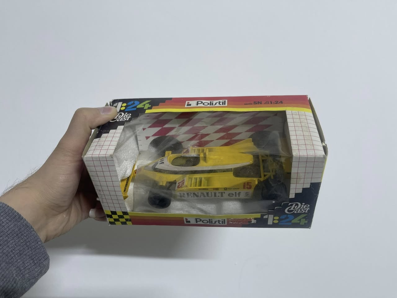 سيارات فورمولا للبيع
حجم ١/٤٣ و ١/٢٤ 
قطع اصلية ونادرة 

متوفر توصيل لجميع محافظات العراق 

مكاني اربيل


**إذا كنت صاحب هذا الإعلان وتريد حذفه لأي سبب، رجاءا أرسل رسالة إلى الدعم الفني**