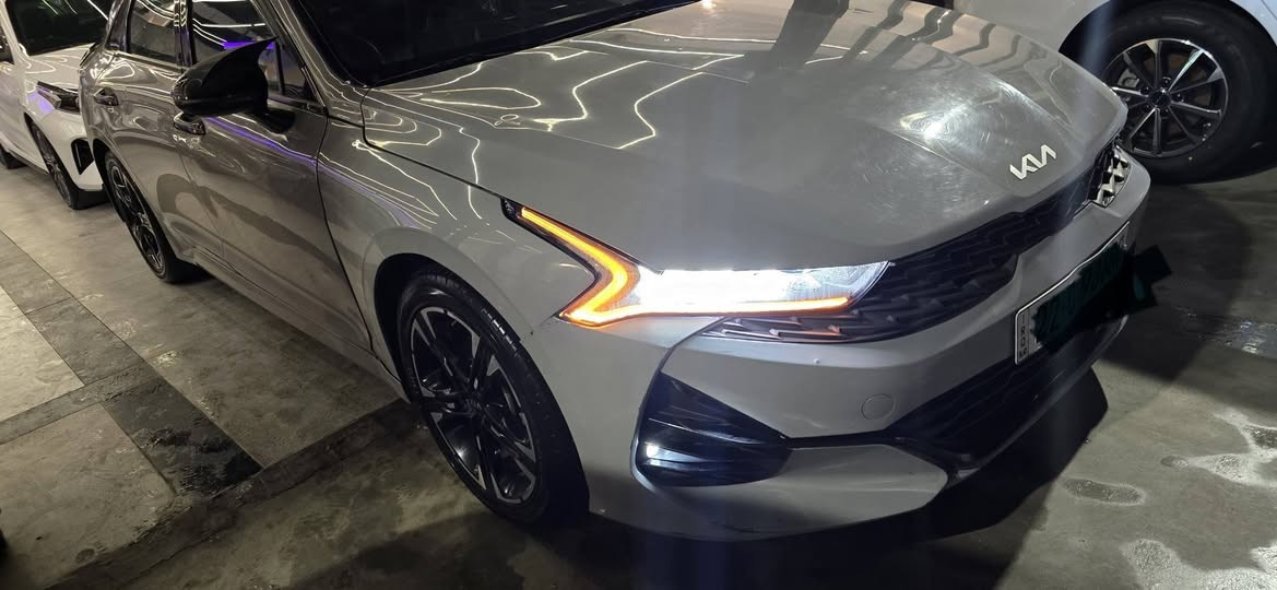 كي فايف 1\1
مديل 2023
ماشيه 47
ضررها موجود رقم شاصي  بس ابيع عام 
بيع مروس ماشيه 46 كير محرك شرط طخم تايرات
السعر  ١٣٨$
***********
