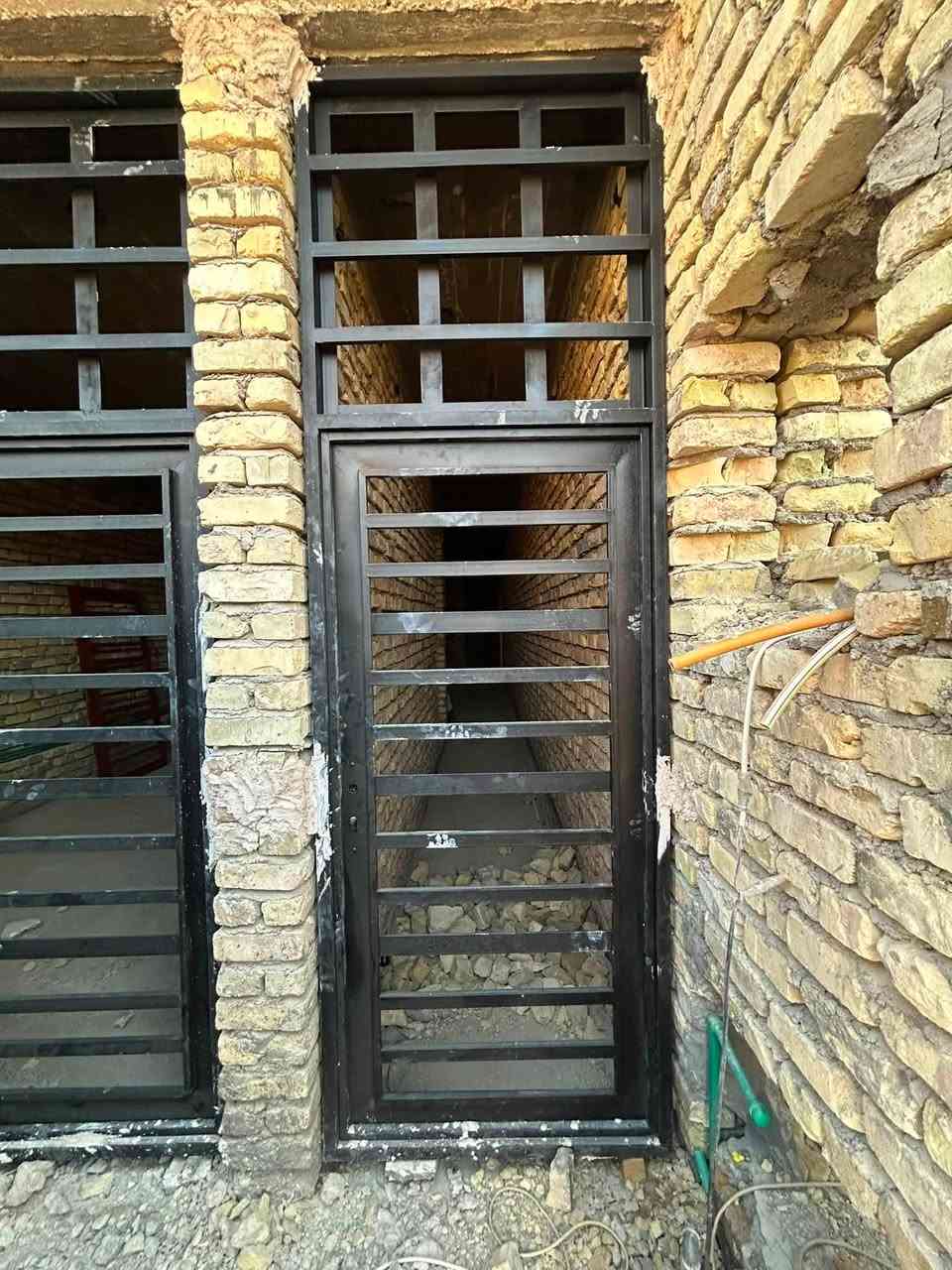 معمل حدادة الحطاب سعر المتر 60الف حديد وسط وتغليف چنل للتواصل ***********

