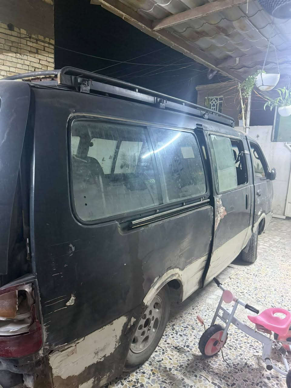 السلام  عليكم  شباب كية بريجو موديل 96    سيارة بسمي ما مطلوبة   مصفرة سعر 20 
***********
