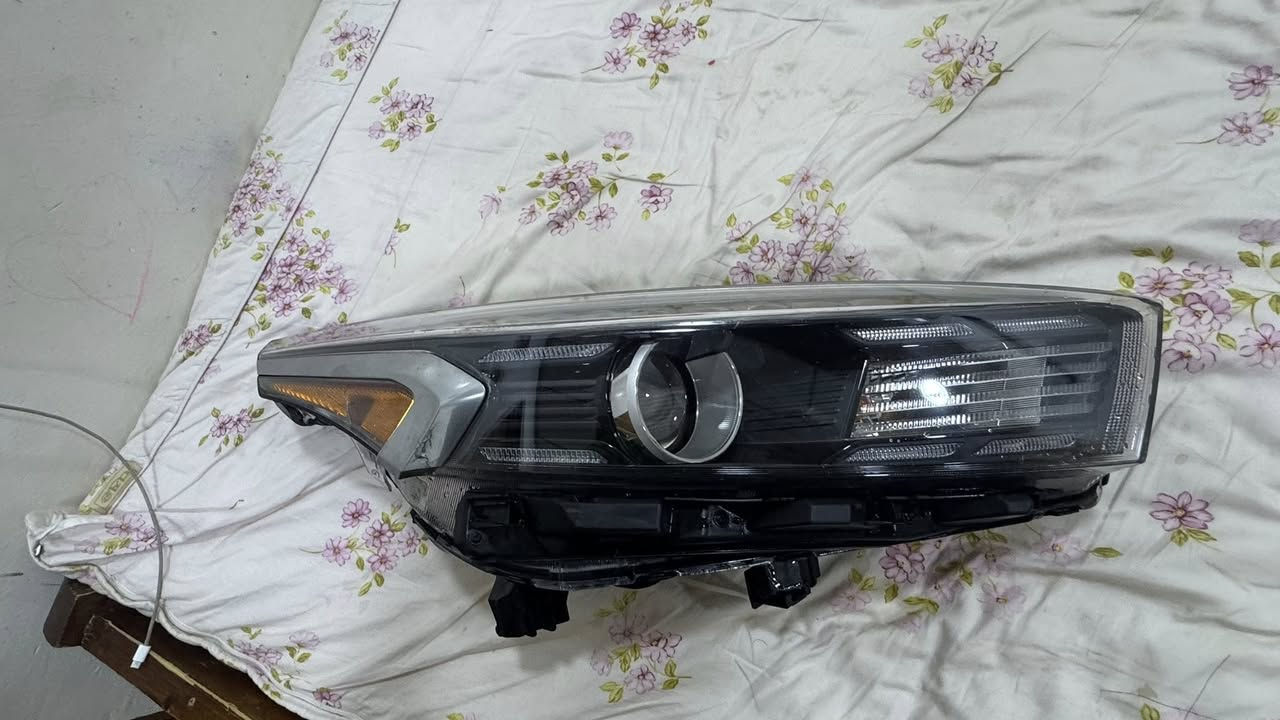 لايت فورتي 2023 للبيع بي كسر بسيط يتصلح ***********مكاني موصل
