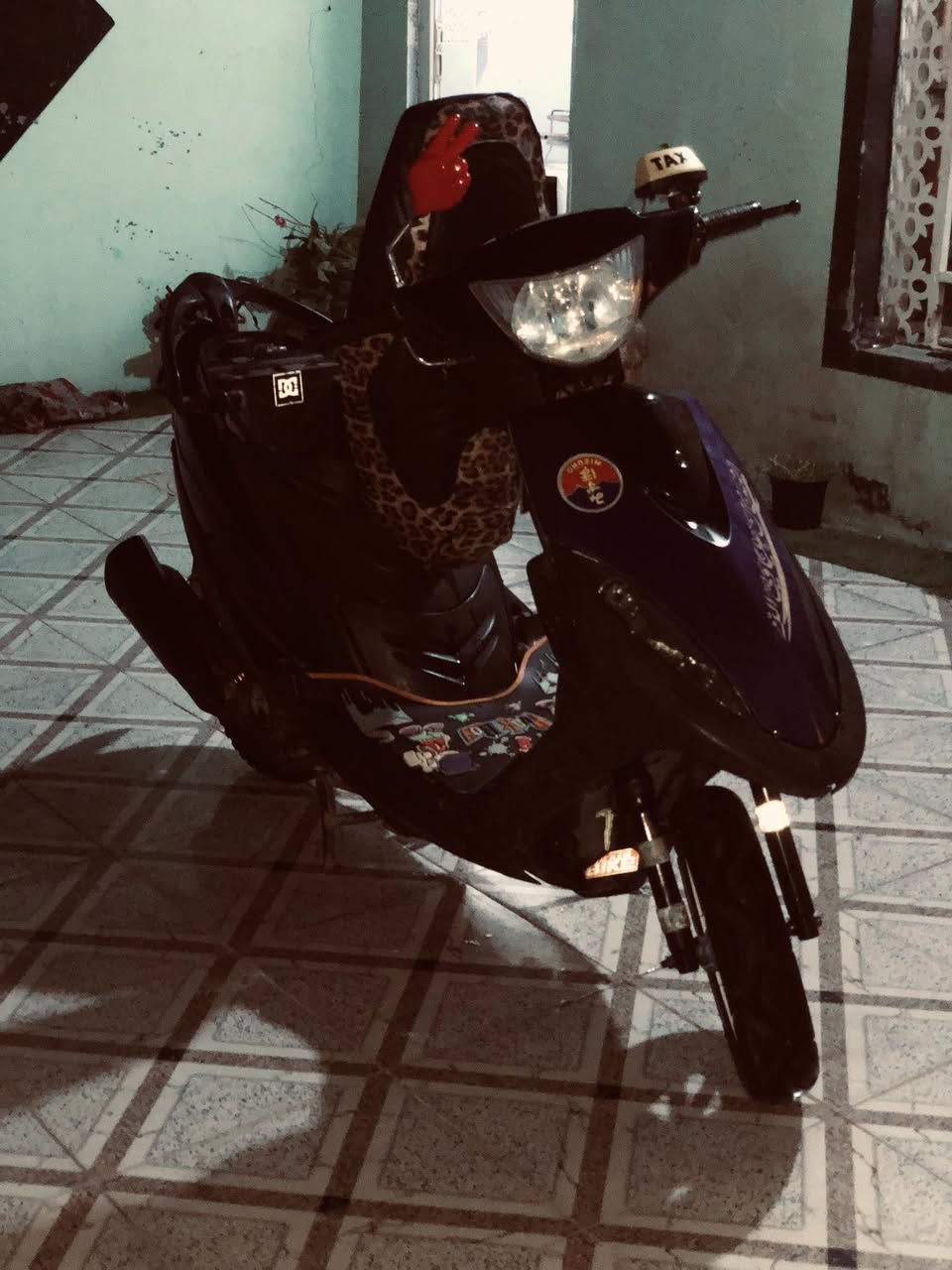 سلام عليكم دراجه ماكس عدله البيع دراجه فول ضفيره لايتات كفرات بك لايت كلجات سلف كله جدج وياله جدد دراجه ربع ما ذب عليه المصلح ما شوفه دراجه خير من الله انطيك بيه تراي وين ما تريد درجه مضبوطه شلعه معدل نكره سالف بل5صبح رجان مو شراي لا يعامل سعر650بيه مجال الطيبين مكاني دوانيه حي العسكري رقم***********
