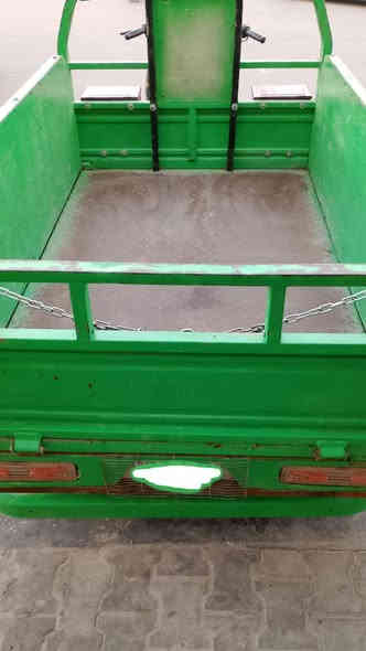 السلام عليكم ستوته فرس للبيع مديل ١٦ رقم وسنويه باسمي للستفسار ***********
