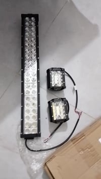 اكسسوارات سيارات • تفاصيل بالخاص • للبيع