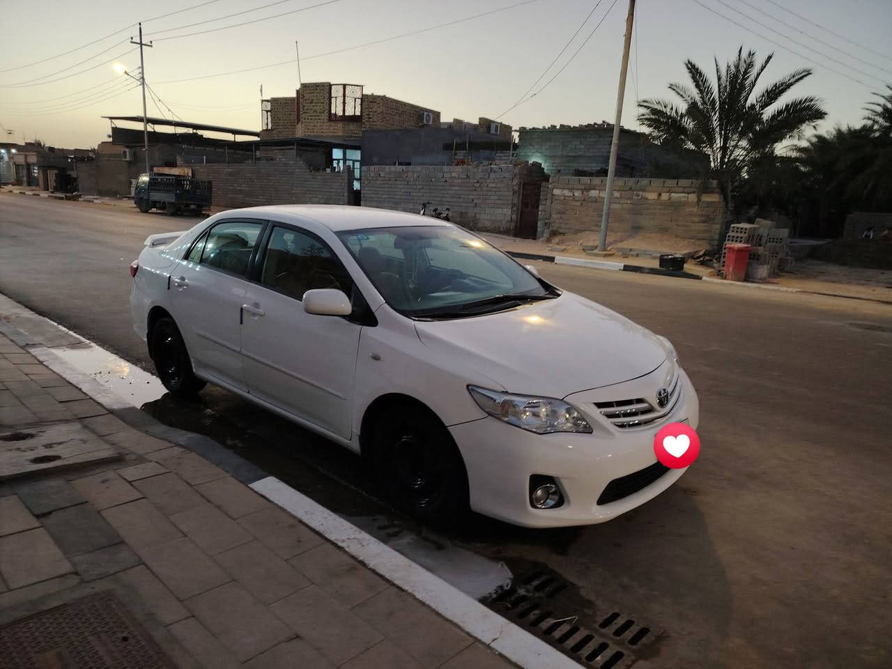 سلام عليكم مرخصت لادمن سياره كورله 2009 محدثه 13 مصبوغه عام سنويه لل30  رقم سياره واسط بيه ضربه جاملغ خلفي وضربه بل جاملغ لامامي سعر 95 وبيه مجال مكاني بصره قضاء الصادق بني منصور رقم الهاتف ***********
