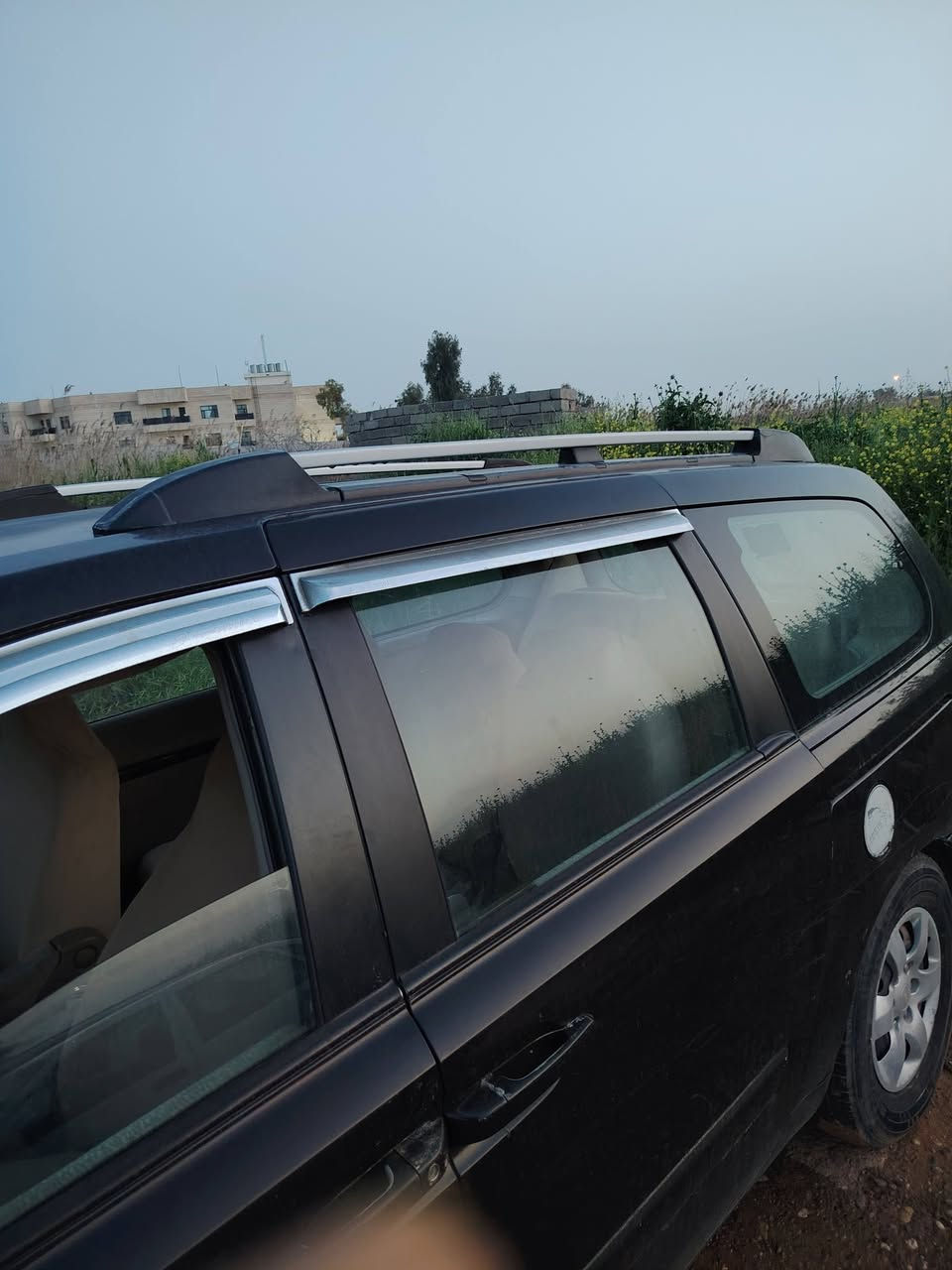 سلام عليكم للبيع كرنفال موديل ٢٠٠٨ رقم بغداد خصوصي مكان سماوه تفاصيل اتصال 📞 وتدلل ***********
