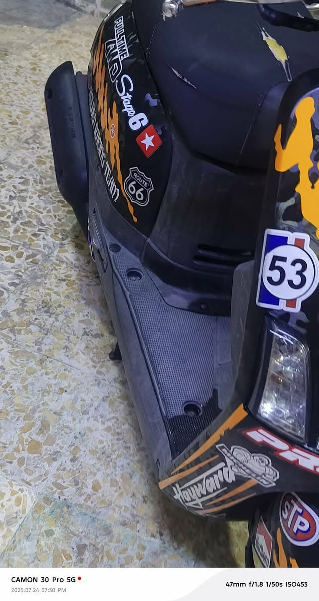 بوليسي نوزل مامفتوحه 
بيه تزويد 
دبلات ارجي إس 
لون أحمر موشمه للجماليه
الرقم ***********
