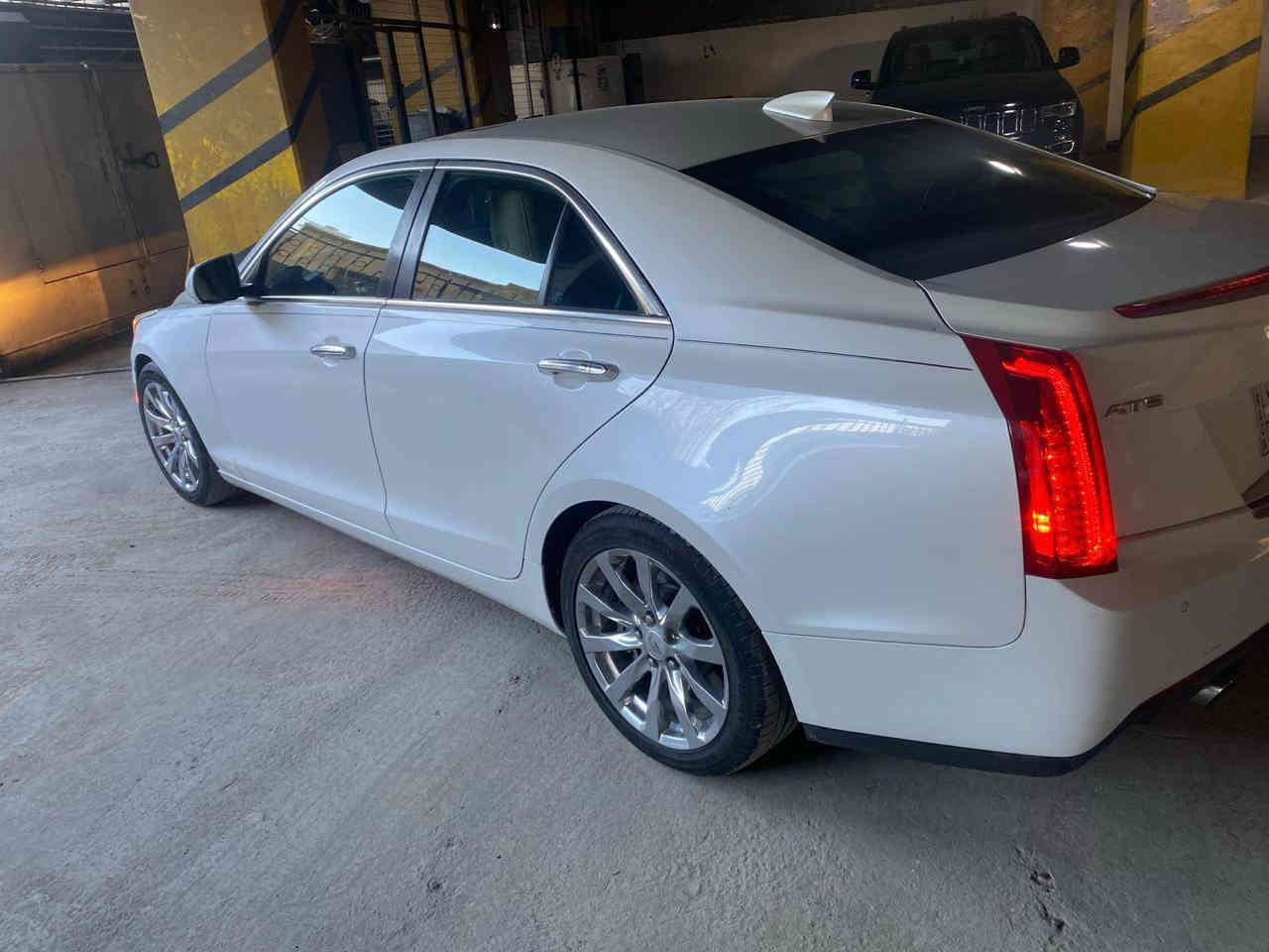 سلام عليكم كاديلاك 2018سياره
مكينه 2000تيربو
حادثه مال امريكه دعاميه وبنيد فقط سياره حلوه وخير من الله حداديه جديدا تخم تاير باتري غرفه بل كارتون 

سياره مال بيت الله شاهد 

*********** 

البياع تقاطع درويش
