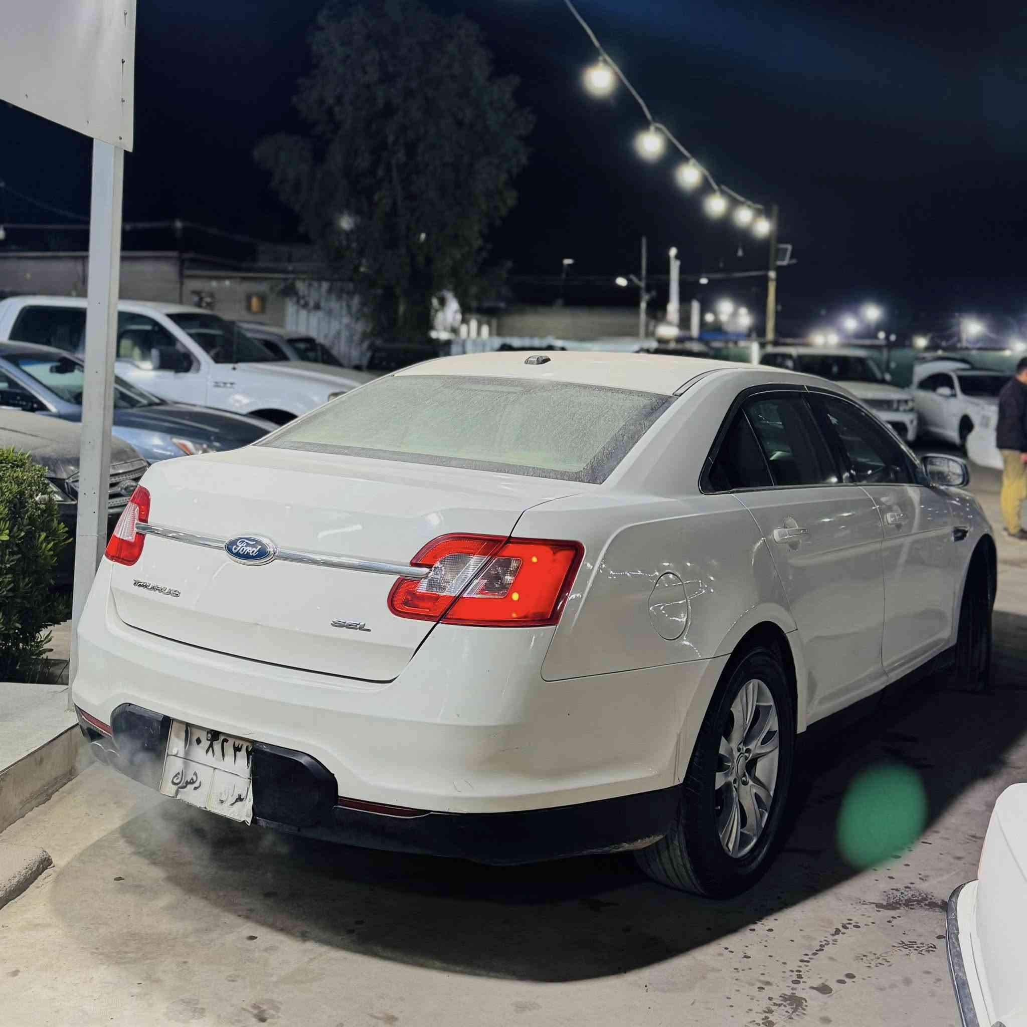 للبيع فقط
فورد تورس خليجي 
موديل ٢٠١٢
سعر فقط ( 85$ ) ورقه مجال قليل كلش

***********
***********

سياره كير مكينه كهربائية تبريد بشرط
صدر امامي و خلفي جديد 
سياره دينار تقص مابيها 

بيها ٤ مكان سبغ بدون دواخل بدون ارباك 
بدون كلشي 

سياره شرط تحويل باسمي تحويل مباشر 

مكانها اربيل
