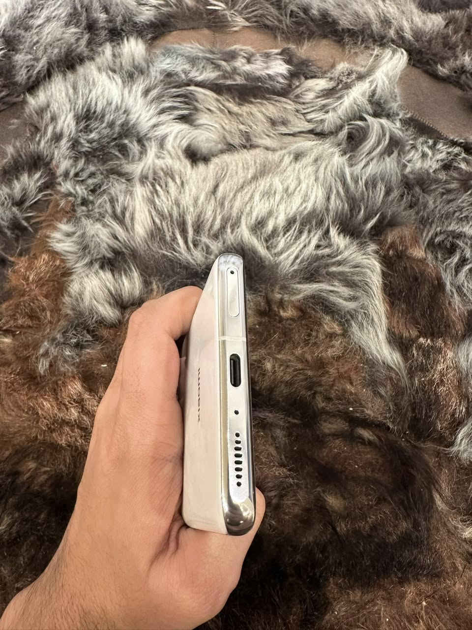 شاومي  11 ألترا 

 ذاكرة 512  رام 16

بطاريه 5000

120 زوم

48+48+50 کامره بدقه

تصویر بدقه 8k

شاشه خلفيه

وترو برو

ضد الماء بمعايره IP68

يدعم تسجيل المكالمات

صوت ستريو

يدعم الشحن الاسلكي والعكسي بقدر 15

السعر 550 الف وبي مجال

مكان كركوك


**إذا كنت صاحب هذا الإعلان وتريد حذفه لأي سبب، رجاءا أرسل رسالة إلى الدعم الفني**