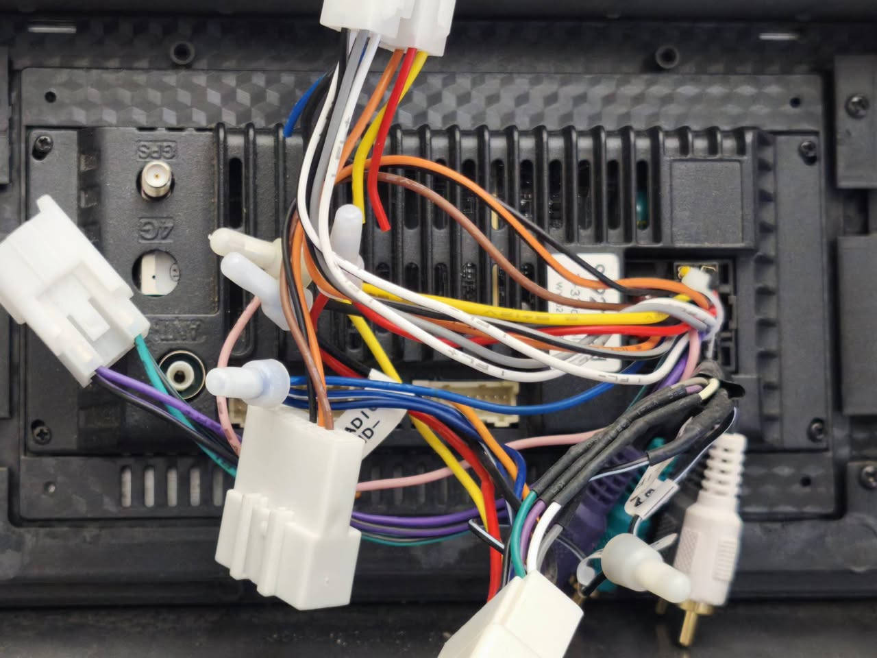 السلام عليكم
تويوتا تسعة أنش شغاله
كار بلي
موجوده بالحله ماعندي توصيل 
قفل 25.000


**إذا كنت صاحب هذا الإعلان وتريد حذفه لأي سبب، رجاءا أرسل رسالة إلى الدعم الفني**