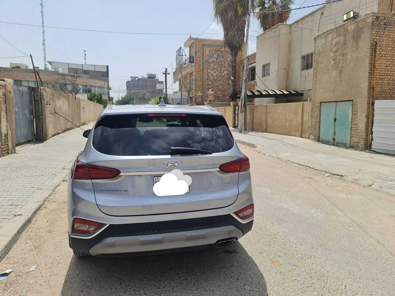 يا الله 

سنتافيا ٢٠٢٠ 
اللون سلفري فضي 
بغداد 
فول رادارات جانبي امامي خلفي 
بصمة 
تدفئة كشنات 
تحكم مثبت سرعة  مثبت مسار.  توقف ذاتي  سايد بريك كهرباء
بدون صبغ بدون فتح بدون تبديل 
فقط بارد خفيف موضح بالصور
مكان السيارة بغداد 
السعر. ٢٠٥ وبيها مجال 
بيع بدون مرواس 
***********
