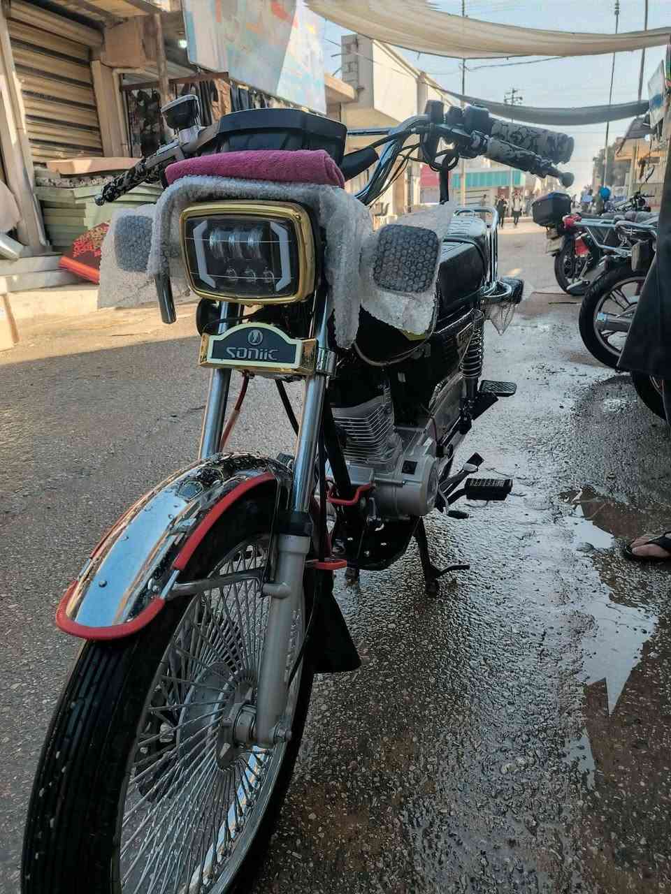 السلام عليكم م̷ـــِْن رخصة الادم̷ـــِْن
دراجه سولنك 2024 

4 گير 

محرك نضيف

دراجه نضافه فول

للبيع او مراوس حسب القناعه

وأإأذأإأ مراوس بعد احسن

***********
