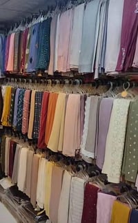معرض جاهز • حجابات وإيشارب • موصل
