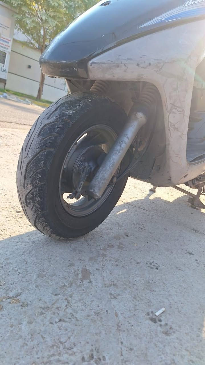 دراجه ابريز بغباء مكفوله ماشيه ٤٧ الف
للاستفسار مراسلت الرقم ***********   وسعر خاص 💥
