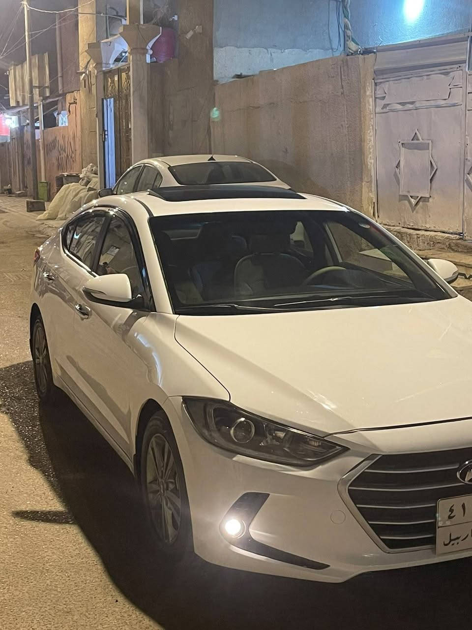 سلام عليكم لنتره مديل 17 خليجي مكينه 2000 سياره كفاله عامه بيهاا باردات صغار كلش كلش رقم اربيل تحويل وكاله سعر 138 عنواني بصره  رقم الهاتف ***********
