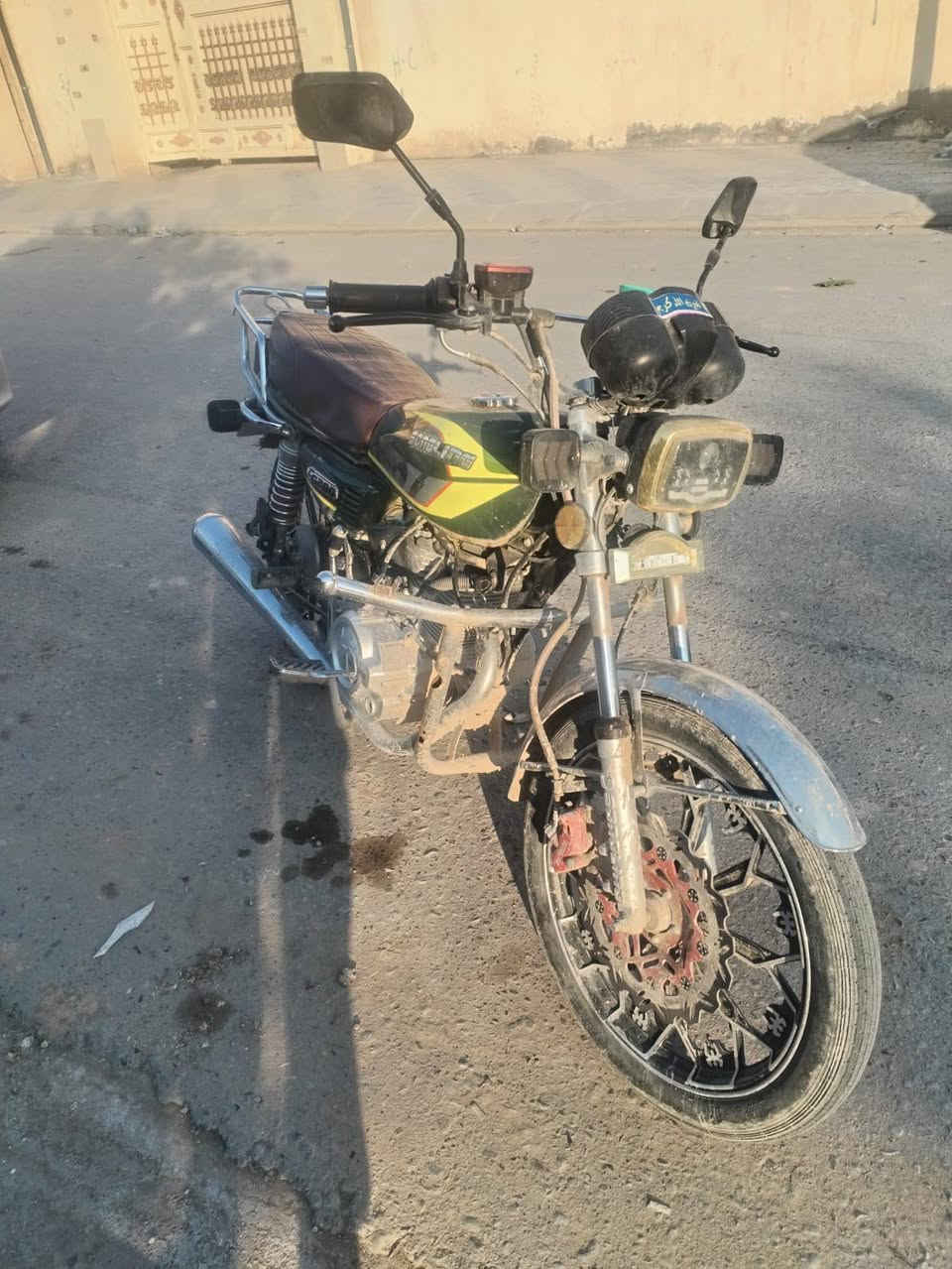 السلام عليكم ماطور سيفان ٢٤ السعر ٦٥٠
***********
