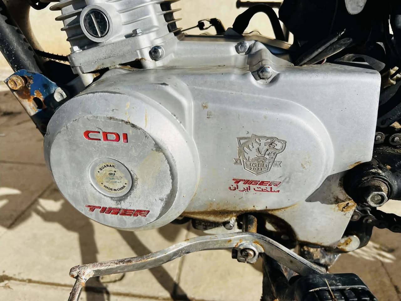 موطور للبيع اربعه كير
موديل ٢١ 

محرك مفتوح كهربائياته شغاله 

السعر ٣٠٠ وبي مجال 

اتصل ***********

ناحيه الزاب
